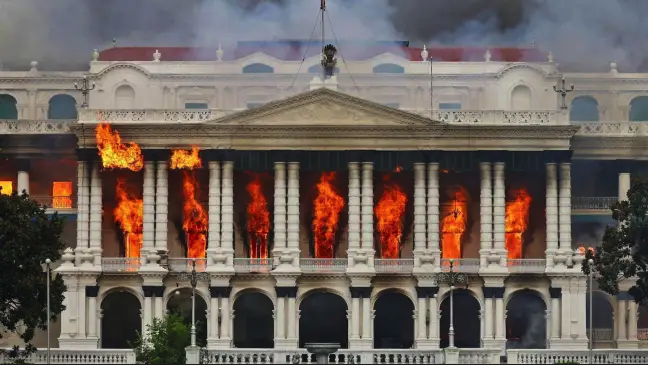 Anarquistas nepalíes sobre el derrocamiento del Gobierno