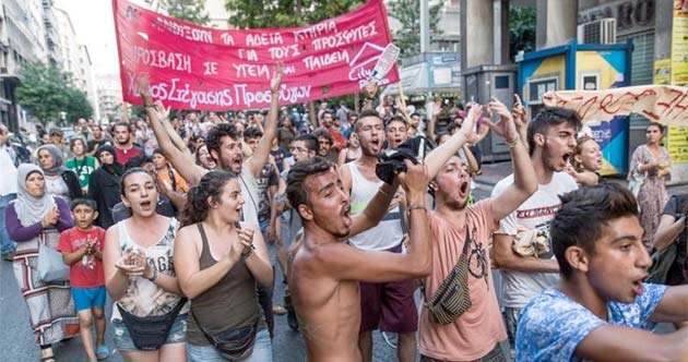 Manifestación en el barrio de Exarquia (Atenas)